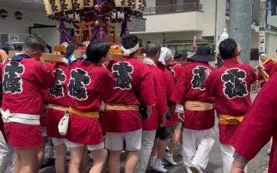 Les matsuri au Japon : guide complet pour vivre les fêtes de quartier en famille